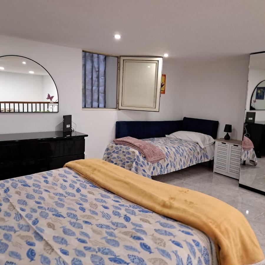 Centro Storico S Chiara House Apartment Napoli Bagian luar foto